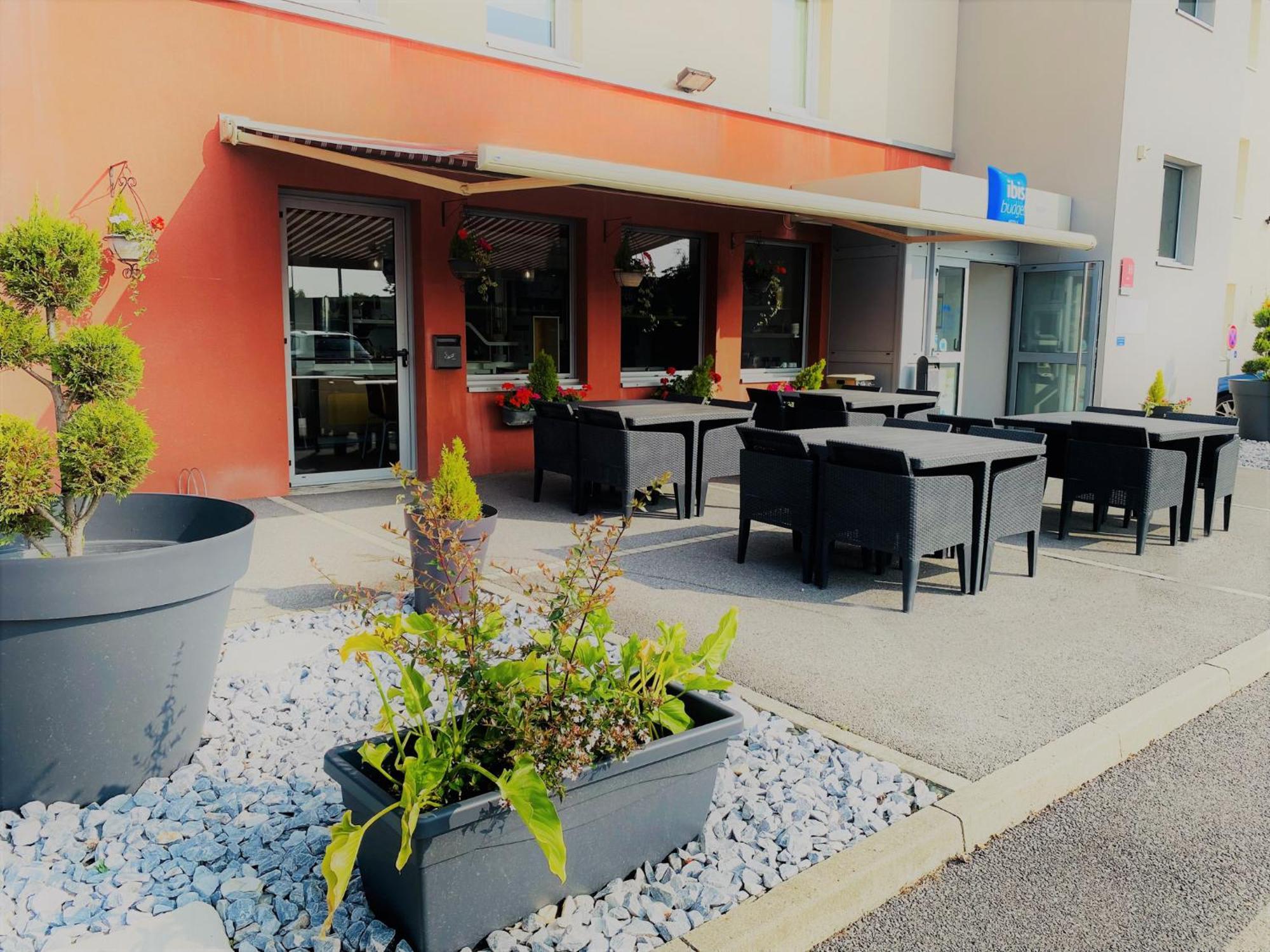 Ibis Budget Нуайон Экстерьер фото