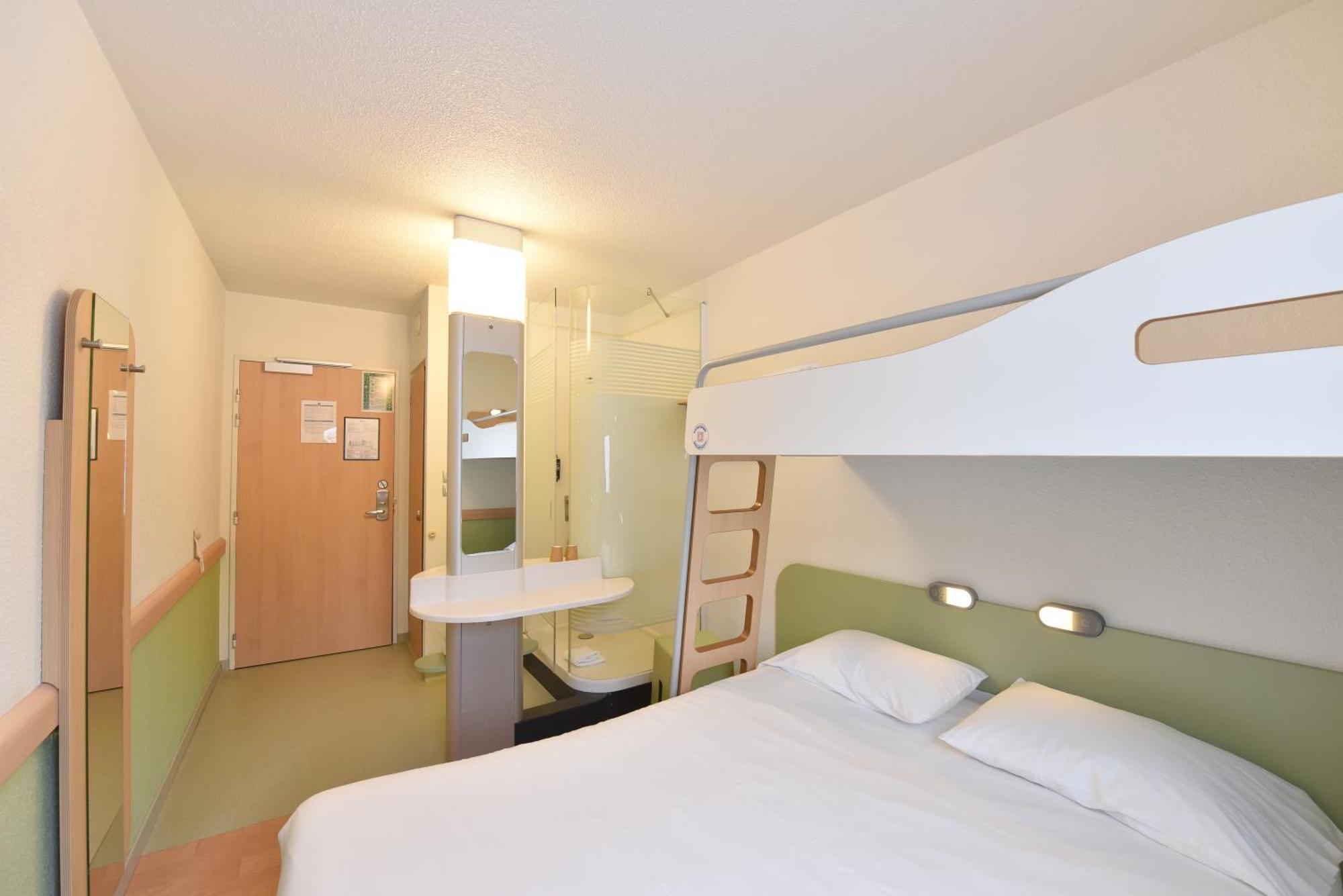 Ibis Budget Нуайон Экстерьер фото